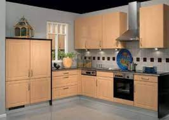 Kayın Renkli Ahşap Mutfak Dolabı